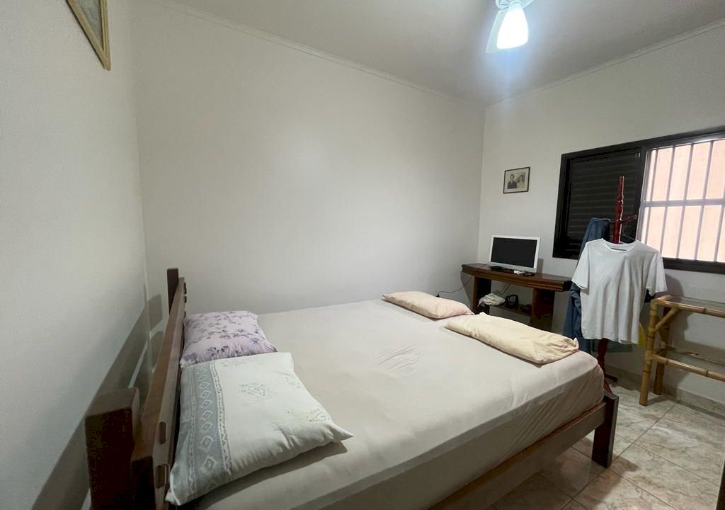 Imagem imóvel Casa com 03 quartos sendo 01 suíte, no Satélite em Itanhaém